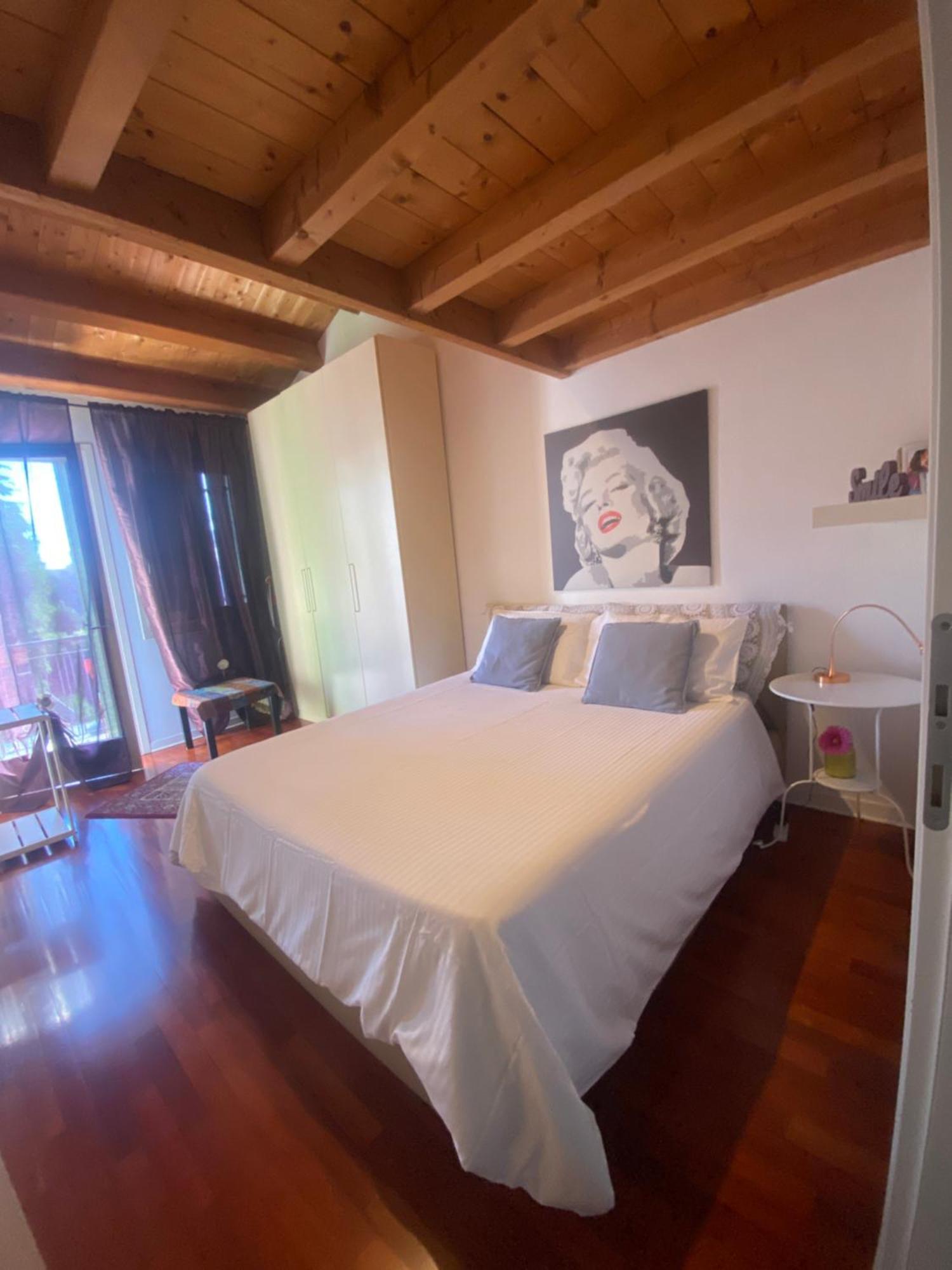 Casa Vacanze Chez La Reine - Holiday Home 维琴察 外观 照片