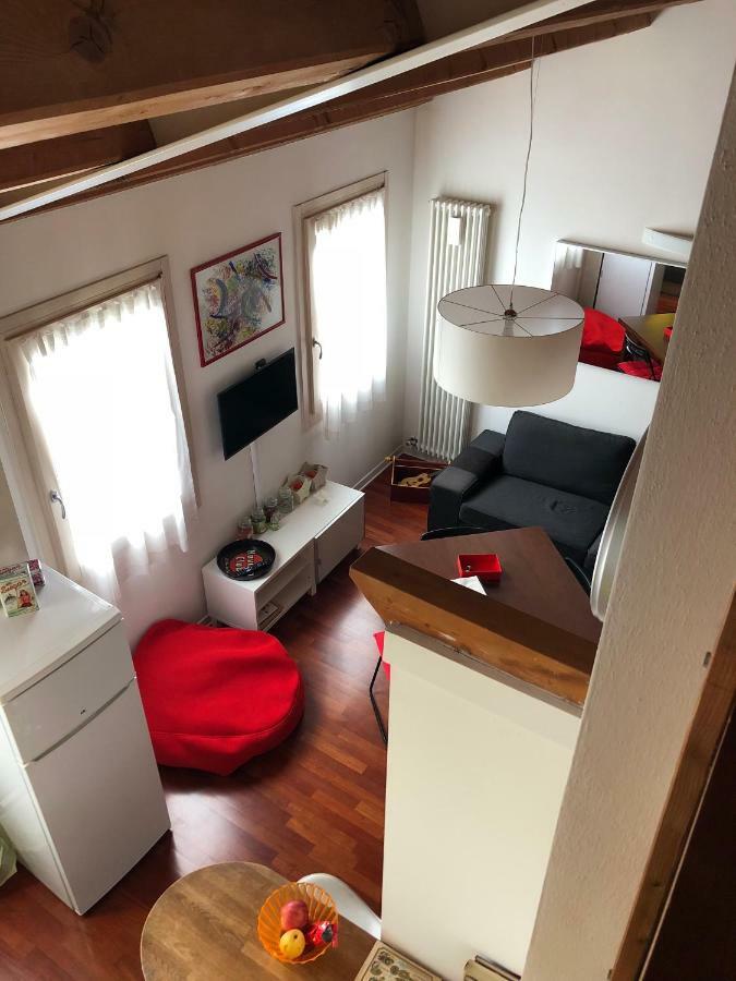 Casa Vacanze Chez La Reine - Holiday Home 维琴察 外观 照片
