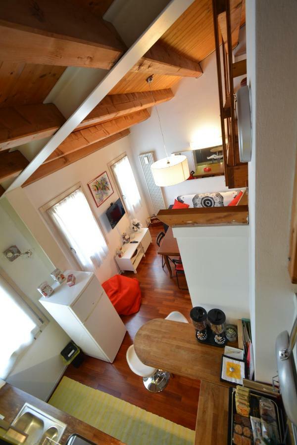 Casa Vacanze Chez La Reine - Holiday Home 维琴察 外观 照片