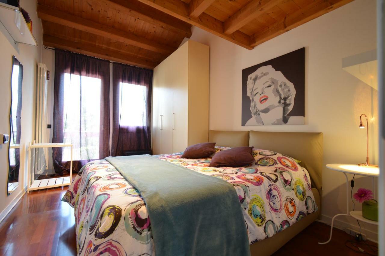 Casa Vacanze Chez La Reine - Holiday Home 维琴察 外观 照片